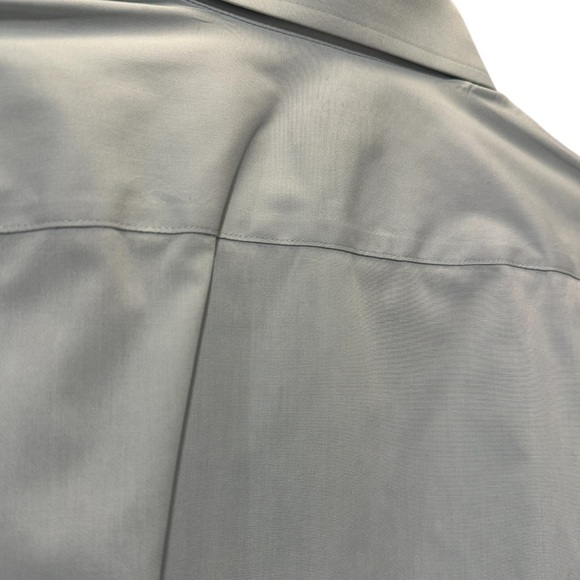 Express Slim Solid Stretch Modern Tech 1MX Dress Shirt Light Blue Large - Picture 2 of 6